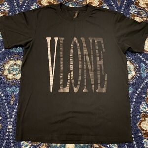 Vlone Black Graphic T-Shirt